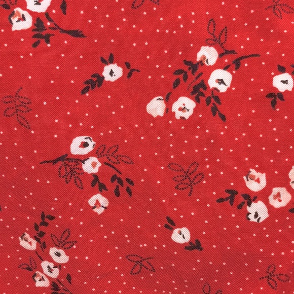 Rue21 red floral front tie top - Picture 4 of 4